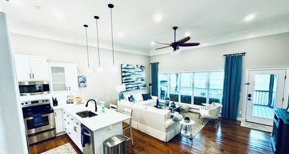 Charming Lake Tuscaloosa Retreat