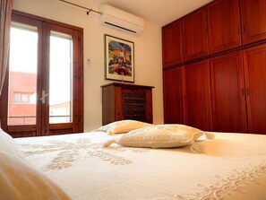 Wifi gratis y ropa de cama 