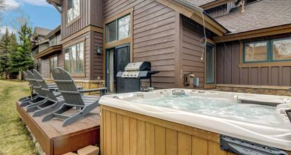 Hot Tub|BBQ|Fireplace|Garage|Extended Stay Savings