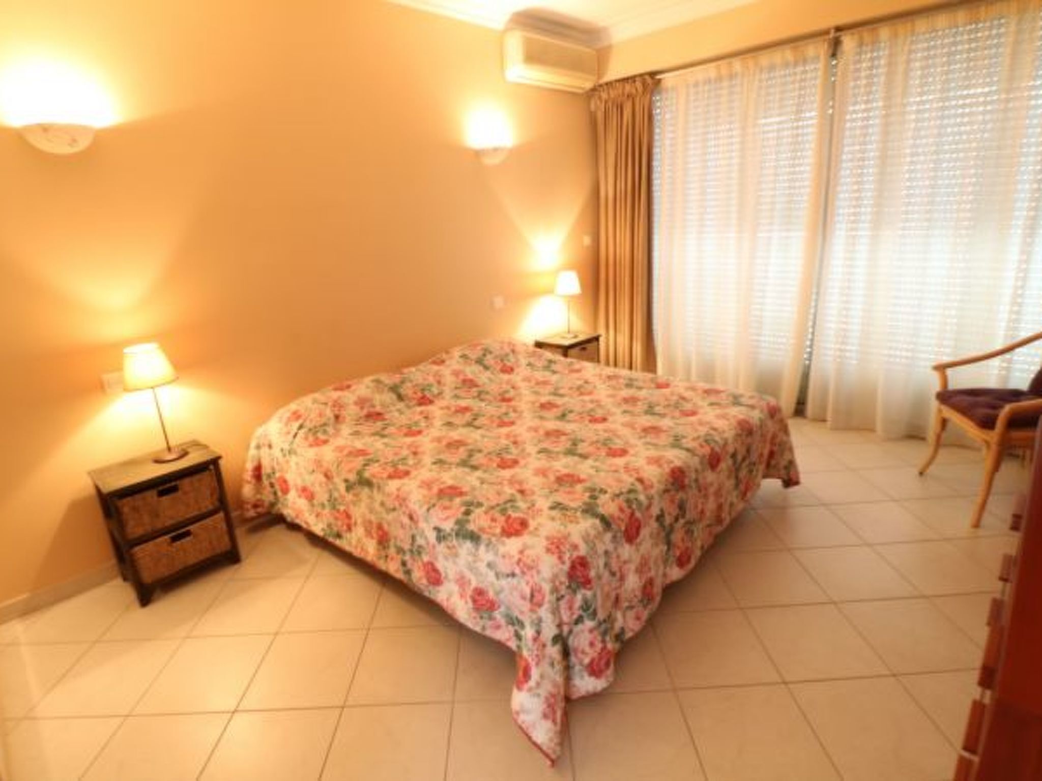 1 Schlafzimmer