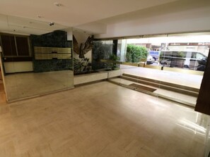 Interior - Studio with balcony Palais Royal 103 by Interhome (Cannes)