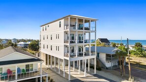 Exterior - Expansive Home in PSJ Beach, 3 Kitchens/Living and Dining areas! Private Pool (St. Joe Beach)