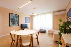 Interior - SanPietro Vacation Apartment 053 (Plazhi San Pietro)