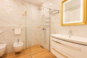 Bathroom - SanPietro Vacation Apartment 054 (Plazhi San Pietro)