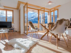 TV - Panoramapark Soleil Bietenhorn by Interhome (Lauterbrunnen)