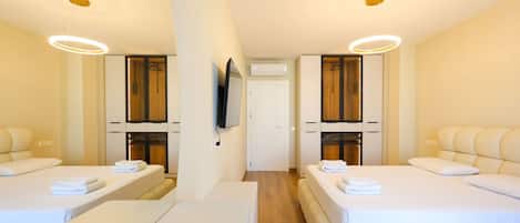 1 bedroom, desk, free WiFi