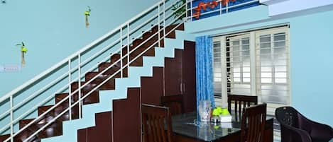 Family Villa, Patio, City View | Dining