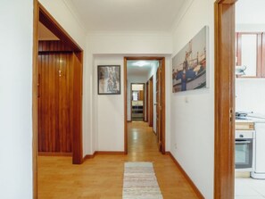 Interior - MATOSINHOS SEA SIDE 2BD by VACATIONY by Interhome (Porto)