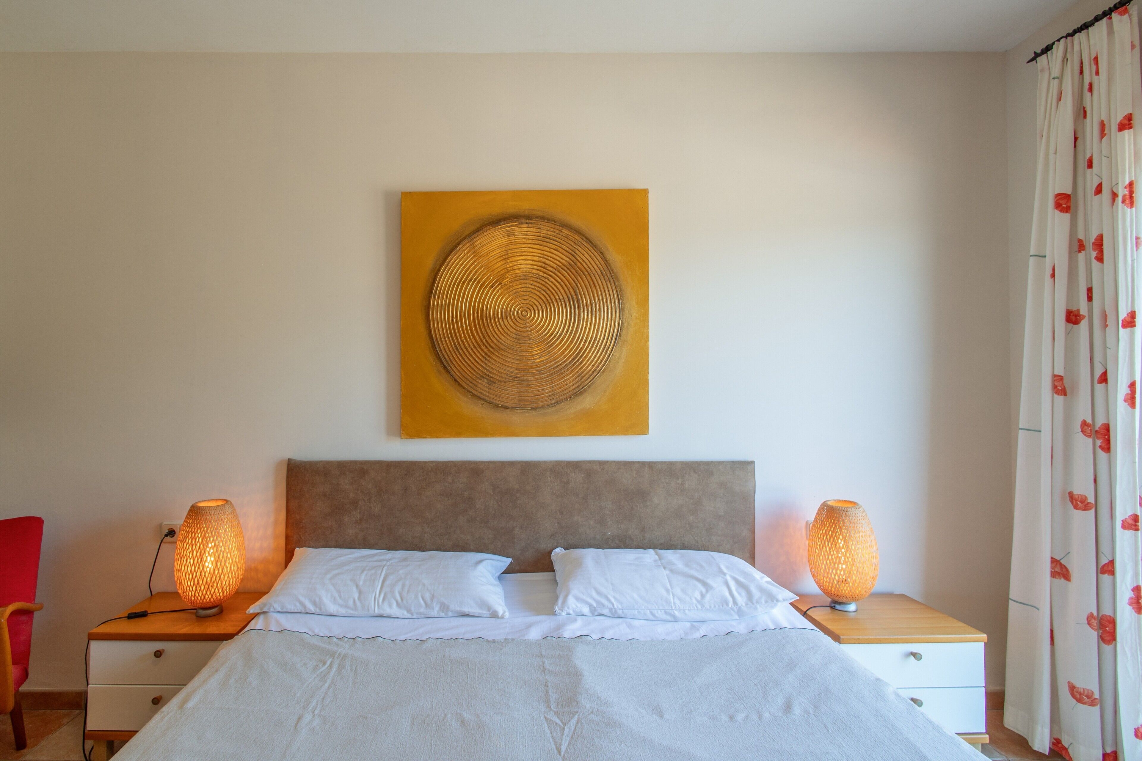 5 chambres, fer et planche à repasser, Wi-Fi, literie fournie