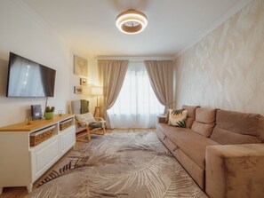 Living Room - MATOSINHOS CENTER PREMIUM APARTMENT by VACATIONY by Interhome (Porto)