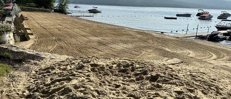 Una playa cerca