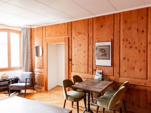 Interior - The One and Only in Sion by Interhome (Sion)