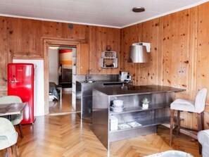 Interior - The One and Only in Sion by Interhome (Sion)