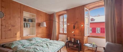 1 bedroom, Internet
