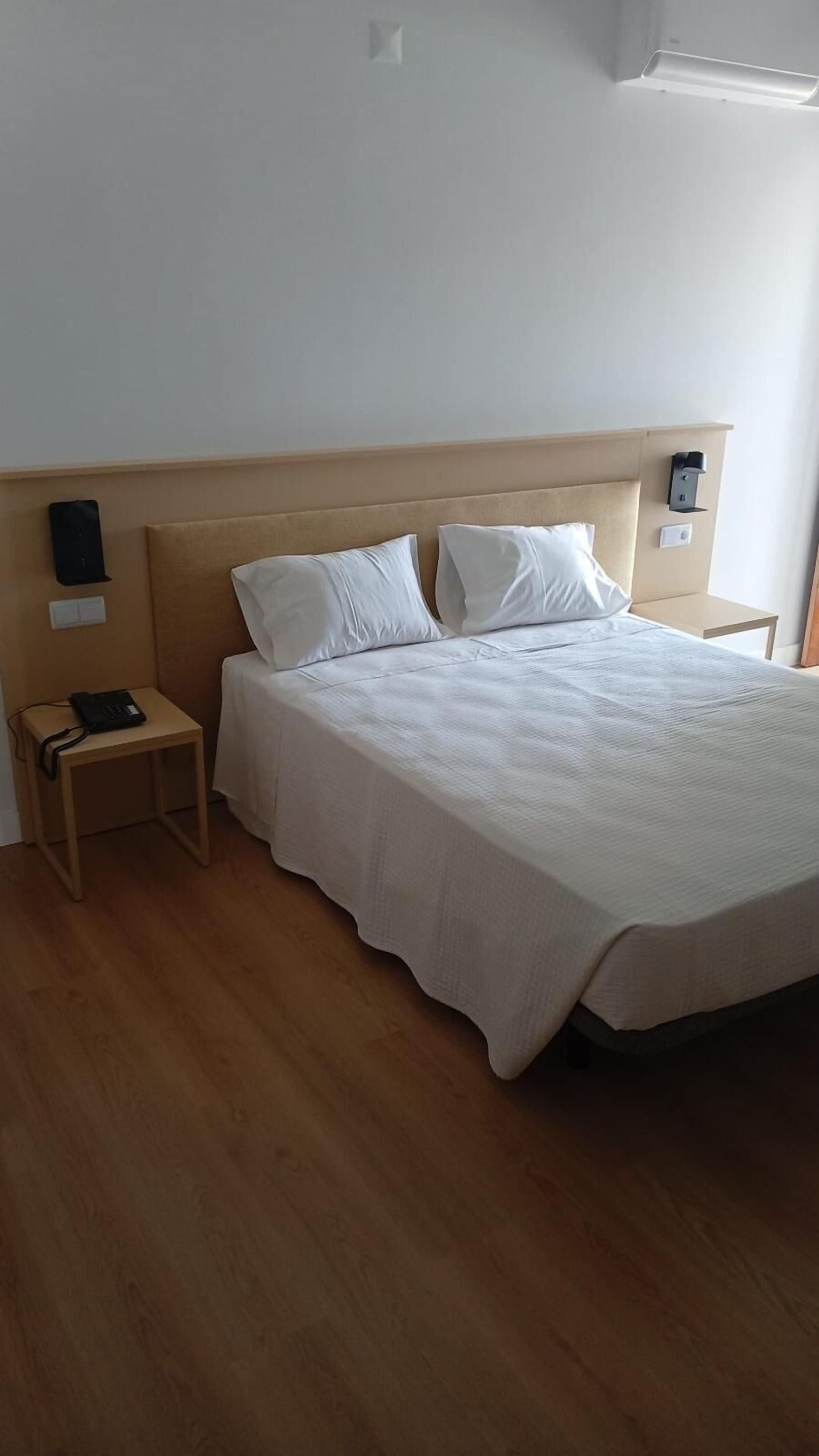 Standard Double Room | Free WiFi