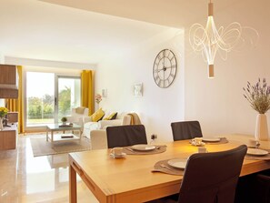 Living Room - La Floresta Sur 8-1 by Interhome (Ojen)