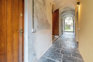 Interior - Historic Borgo Lake Como | Campidoglio 5 (Lenno)
