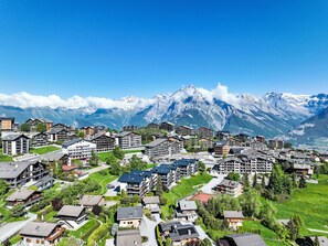 Aerial view - Apartment  by Interhome (Nendaz)
