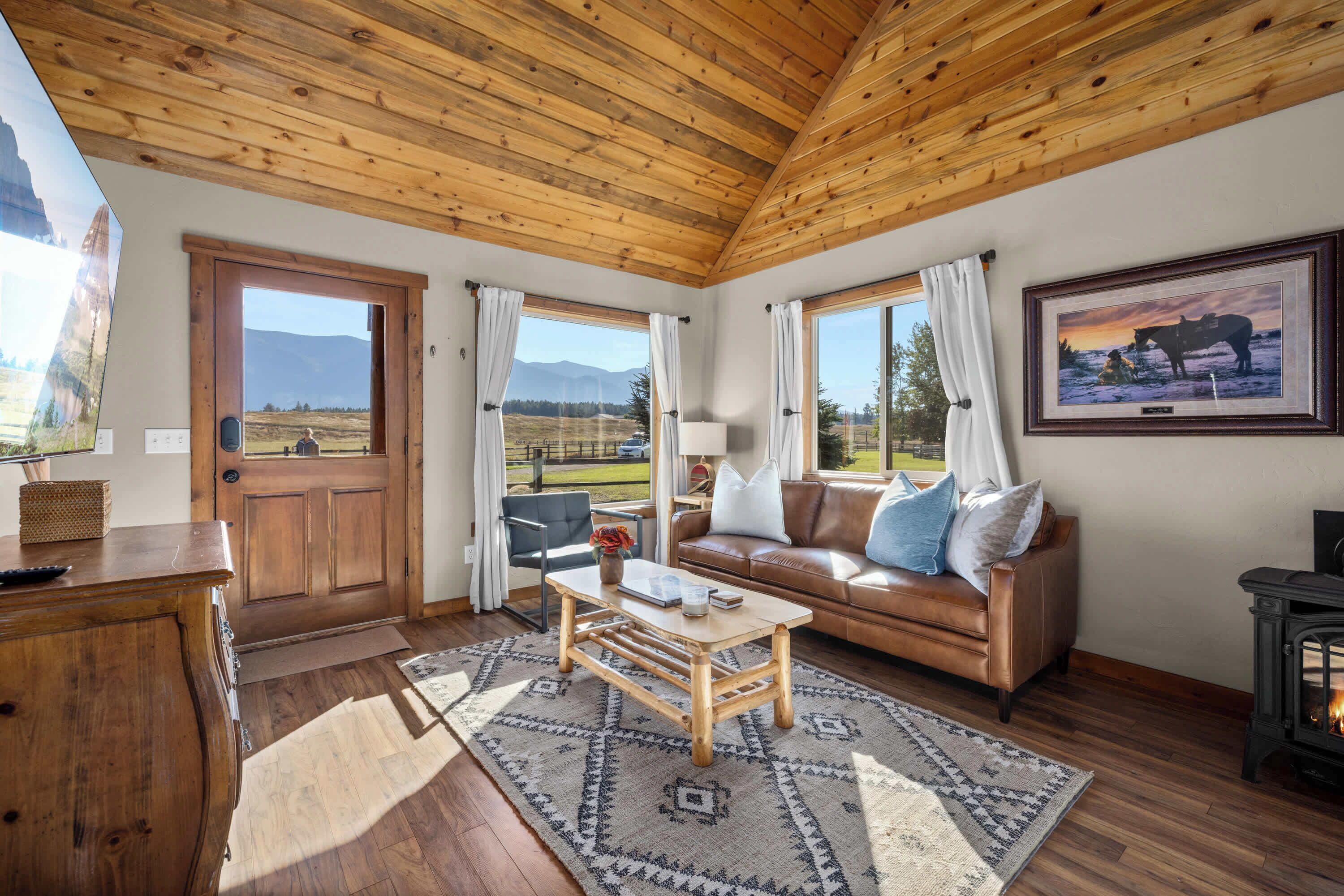 Cabin, Multiple Beds, Patio (Glacier River #1) | Living area