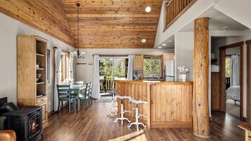 Cabin, Multiple Beds, Patio (Glacier River #1) | Interior