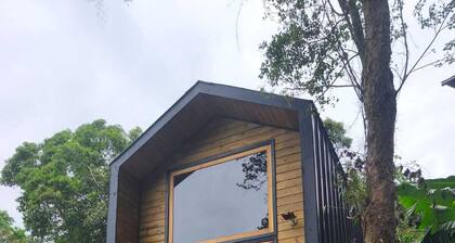 Lizard Chalet with Sea View, beach and nature