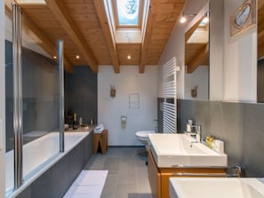 Towels - Waldbort Penthouse Suite by Interhome (Lauterbrunnen)