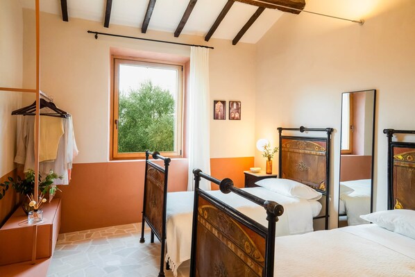 3 Schlafzimmer, Bügeleisen/Bügelbrett, WLAN, Bettwäsche