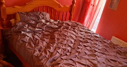 Room-room in a Family House
