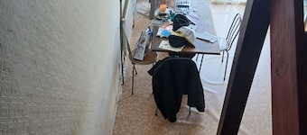 Room-room in a Family House