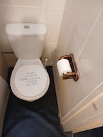 Dormitorio compartido, 2 habitaciones, fumadores | Baño