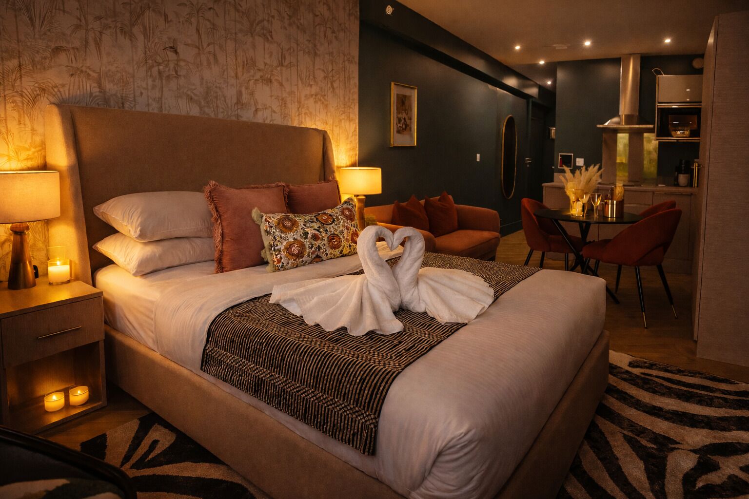Luxury Suite | The Headrow | Leeds City Centre - Leeds Station