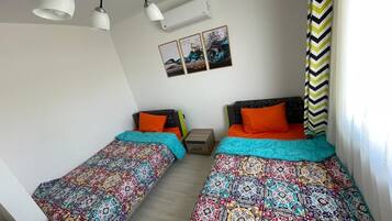 Chalet, 3 Bedrooms, Lagoon View | Free WiFi