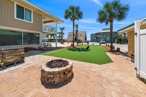 Property grounds - Sandy Shores Escape! Private Home with Putting Green, Fire Pit, Beach Gear, Bicycles, Kayaks, & More (Panama City Beach)