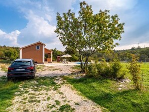 Property grounds - Holiday Home Zelengrad by Interhome (Krusevo)