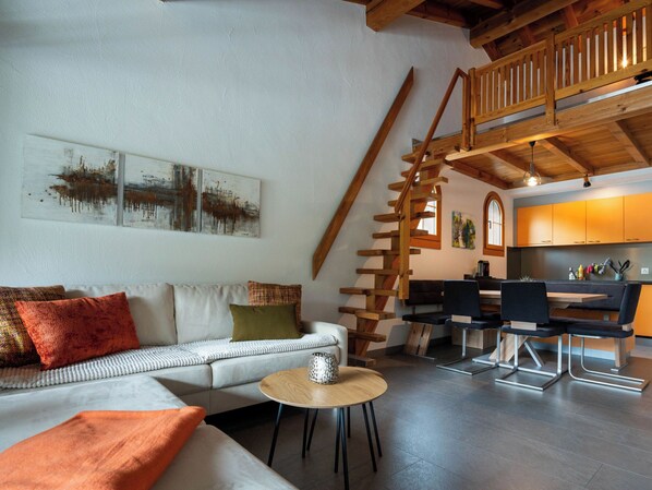 TV - Alpenbijou "CASA BIALA", (Laax GR), by Interhome (Laax)