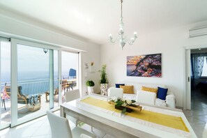Interior - Belvedere apartament stunning sea view (Nerano)