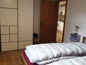 1 camera, accesso a Internet
