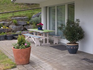 Outdoor dining - Grava, (Laax Dorf). 1 Zimmerwohnung by Interhome (Laax)