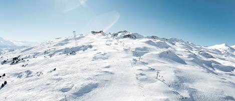 雪地及滑雪運動