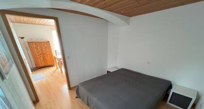 Residenza Cristallo, (Flims Dorf). 3.5 Zimmer Partérre Wohnung (97m2) mit Garte by Interhome