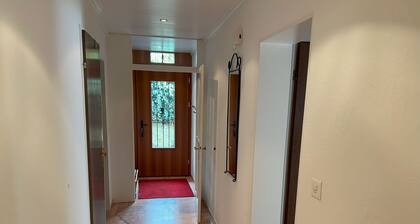 Residenza Cristallo, (Flims Dorf). 3.5 Zimmer Partérre Wohnung (97m2) mit Garte by Interhome