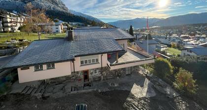 Residenza Cristallo, (Flims Dorf). 3.5 Zimmer Partérre Wohnung (97m2) mit Garte by Interhome