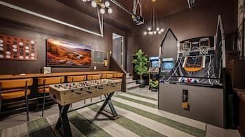 Spielezimmer