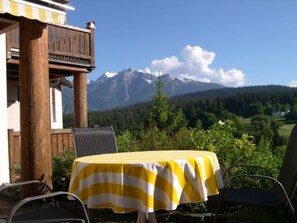 Outdoor dining - Panorama A23 / Fitzi, (Flims Dorf), 2602 by Interhome (Flims)