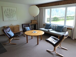 Interior - Surrieven / Zwicker, (Laax Dorf). 3.5 Zimmerwohnung by Interhome (Laax)
