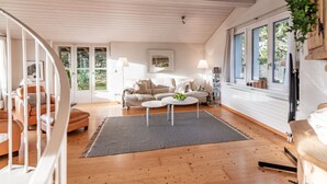 Unclassified image, 2 of 34, button - Casa Daida, (Flims Dorf), 31 by Interhome (Flims)