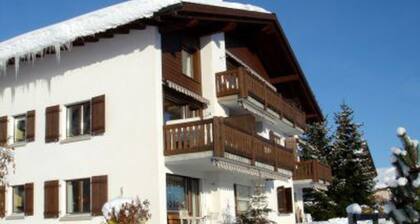 Stonas Sura / StÀuble, (Falera). 3 Zimmerwohnung by Interhome