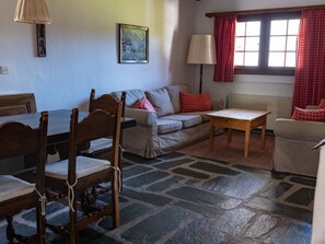 Living area - Haus 2, (Laax Murschetg). Haus 2 by Interhome (Laax)