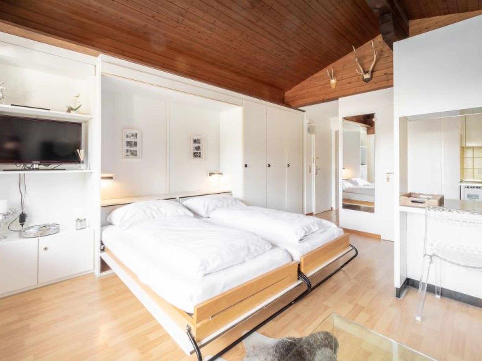 1 bedroom, Internet
