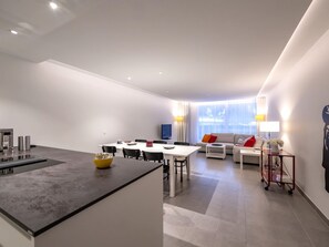 Interior - Rancho 121, (Laax Uletsch). 2.5 Zimmerwohnung, 70m², Dusche, sep. WC, für 3 Per by Interhome (Laax)